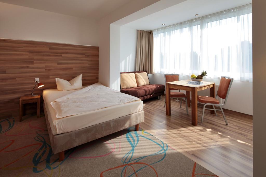 אסן Petul Apart Hotel City Garden מראה חיצוני תמונה