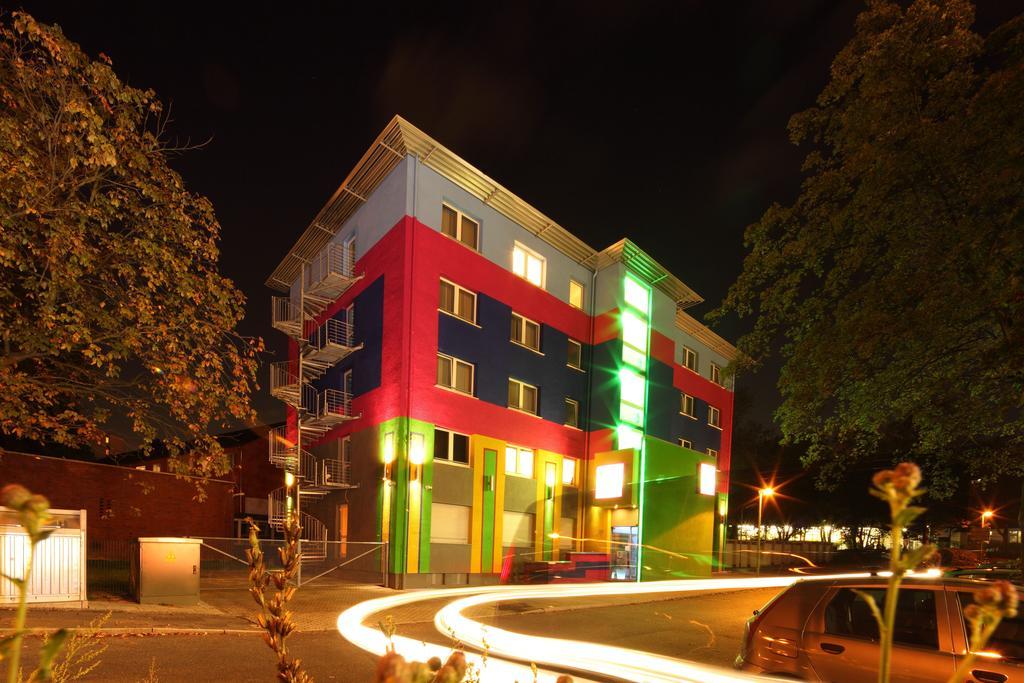 אסן Petul Apart Hotel City Garden מראה חיצוני תמונה