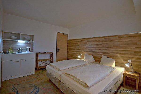 אסן Petul Apart Hotel City Garden מראה חיצוני תמונה
