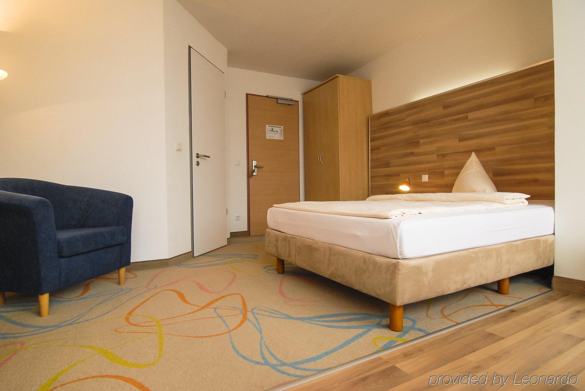 אסן Petul Apart Hotel City Garden מראה חיצוני תמונה