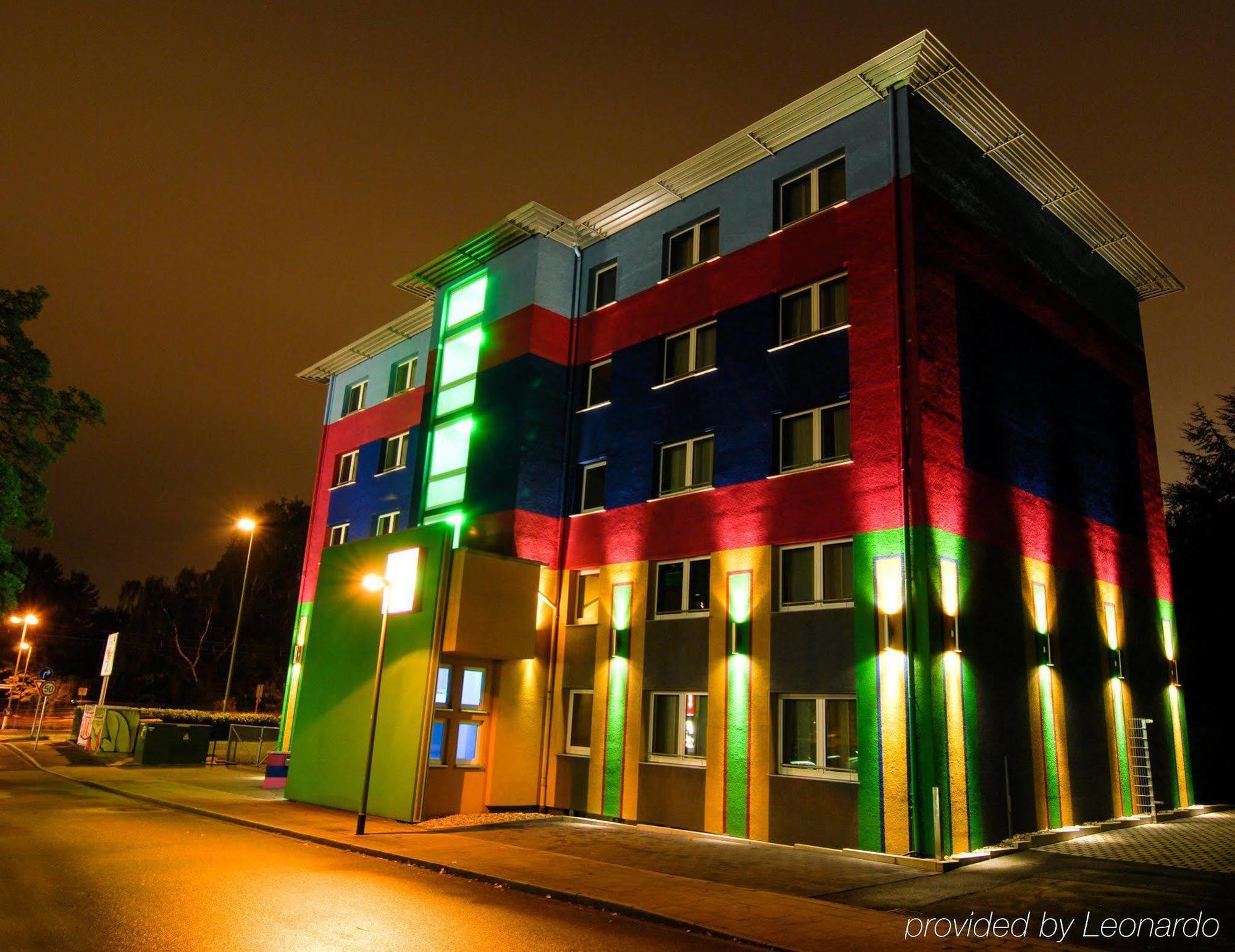 אסן Petul Apart Hotel City Garden מראה חיצוני תמונה