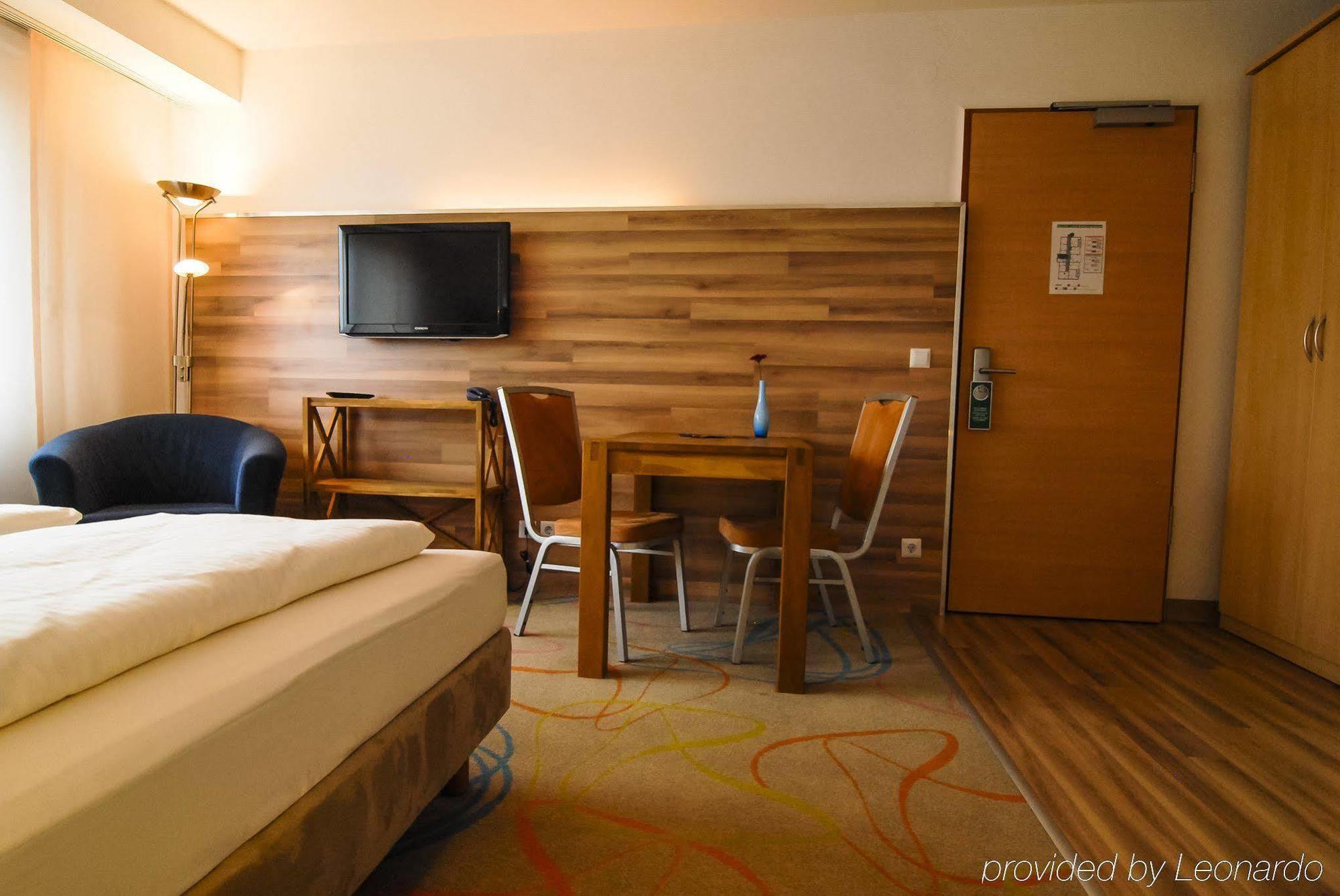 אסן Petul Apart Hotel City Garden מראה חיצוני תמונה