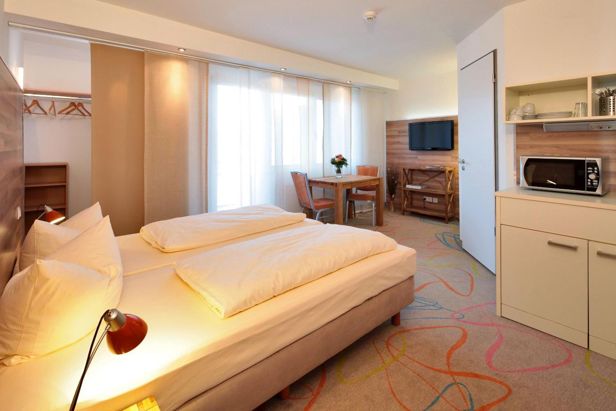 אסן Petul Apart Hotel City Garden מראה חיצוני תמונה